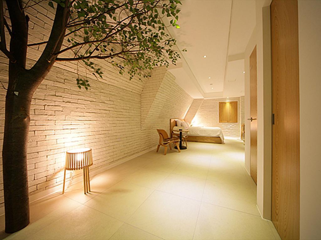 Sinchon Hotel Gaeul Seoul Rum bild